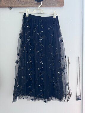 Black Embroidered Tulle Midi Skirt – Size Small - NEW